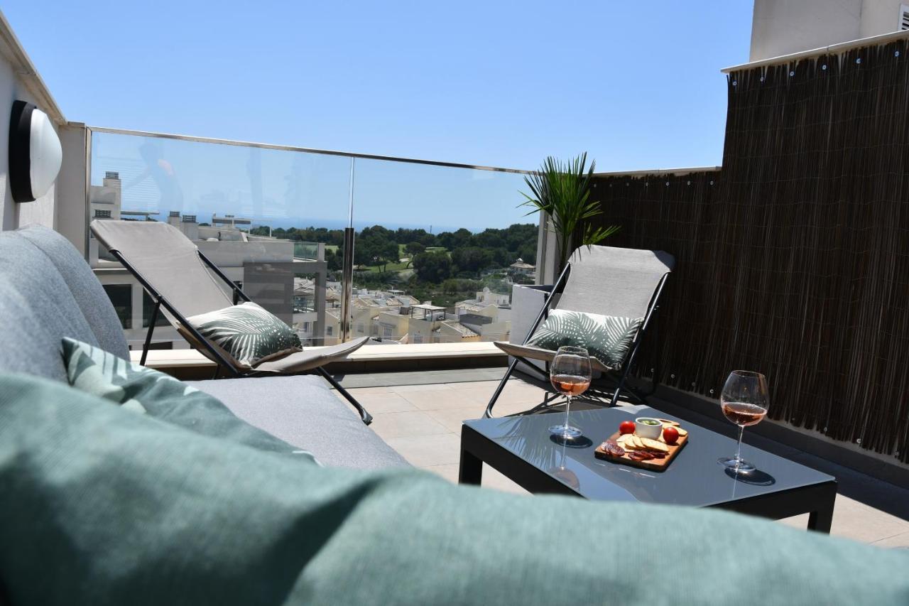 Dehesa de Campoamor  Luxurious Flat & Private Rooftop In Villamartin Orihuela Costa מראה חיצוני תמונה