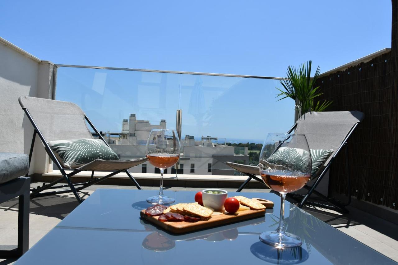 Dehesa de Campoamor  Luxurious Flat & Private Rooftop In Villamartin Orihuela Costa מראה חיצוני תמונה