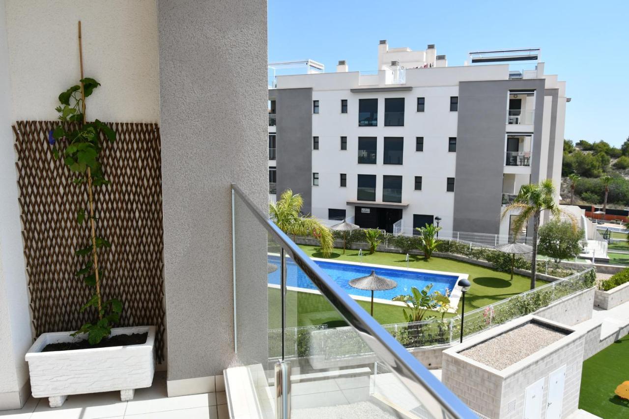 Dehesa de Campoamor  Luxurious Flat & Private Rooftop In Villamartin Orihuela Costa מראה חיצוני תמונה